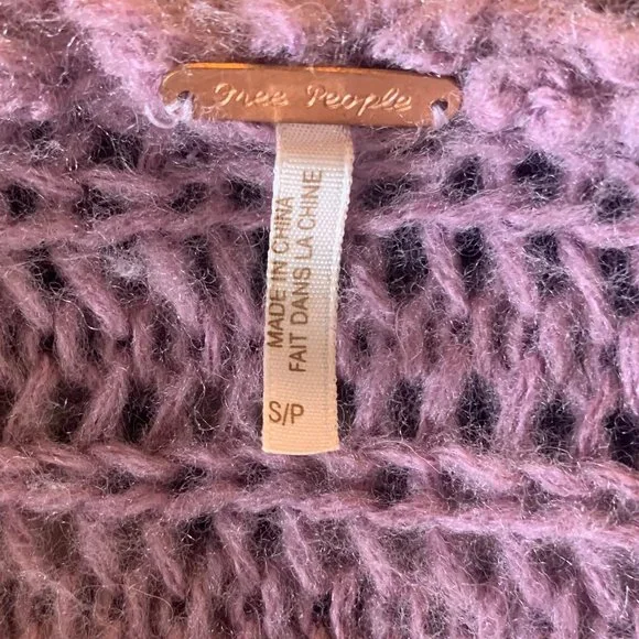 Free People Lavender Batwing Short Sleeve Hooded Loose Knit Wool Sweater - Picture 6 of 7